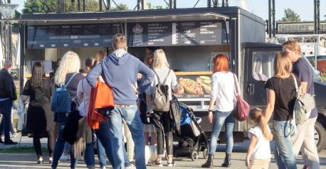 Desrainis24 FoodTruck